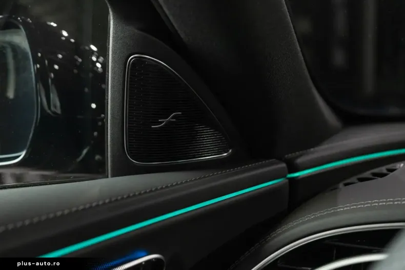 Mercedes-Benz E 300 din 2025 cu 5.000 km - oferta MER166480 - foto 19