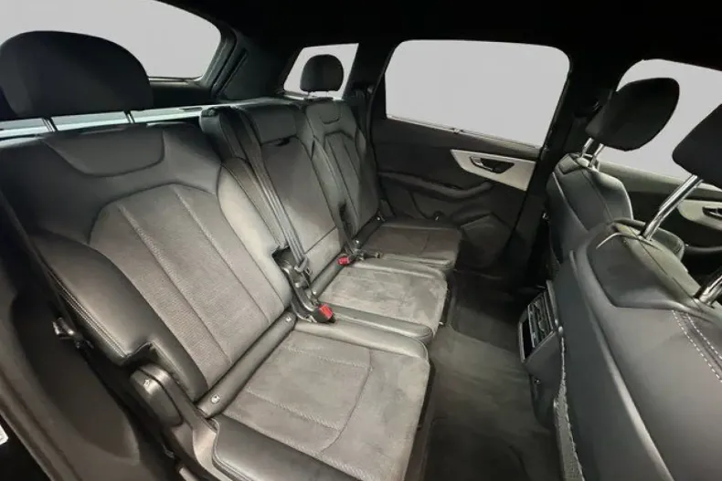 Audi Q7 din 2023 cu 47.353 km - oferta AUD166486 - foto 8