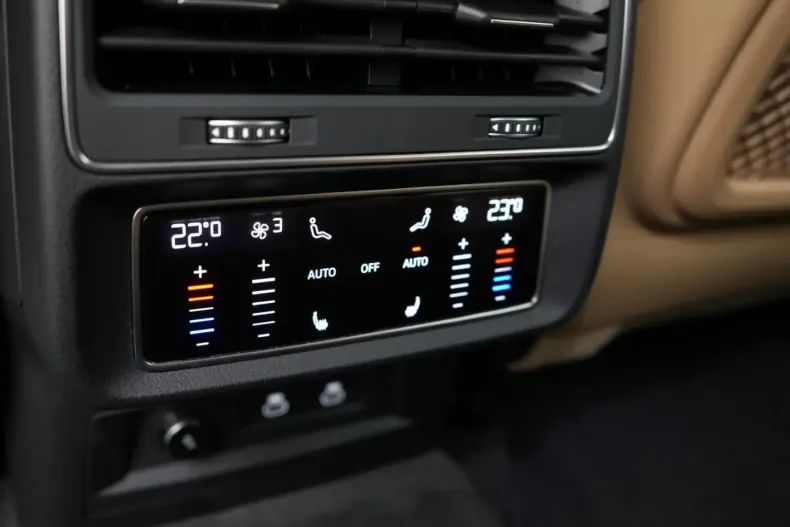 Audi Q7 din 2022 cu 36.493 km - oferta AUD166487 - foto 18