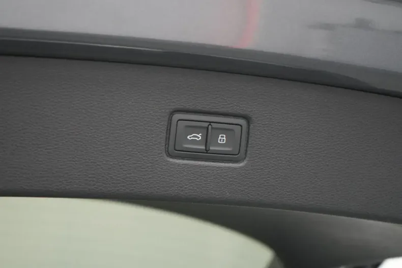 Audi Q7 din 2022 cu 36.493 km - oferta AUD166487 - foto 20