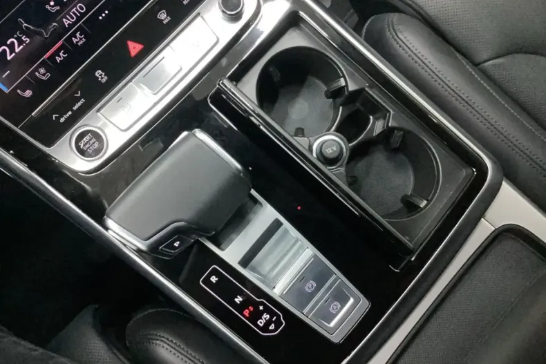 Audi Q7 din 2023 cu 26.992 km - oferta AUD166490 - foto 10