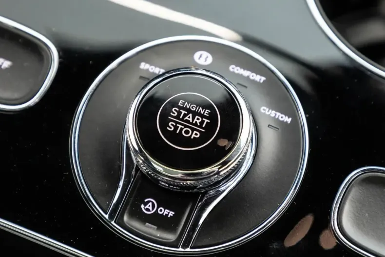 Bentley Bentayga din 2025 cu 6.300 km - oferta BEN166496 - foto 8