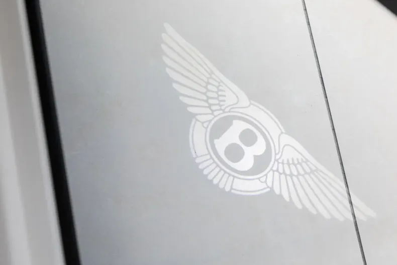 Bentley Bentayga din 2025 cu 6.300 km - oferta BEN166496 - foto 15