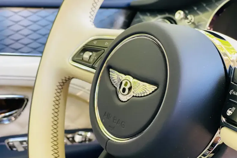 Bentley Bentayga din 2023 cu 15.600 km - oferta BEN166498 - foto 20