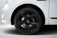 Bentley Bentayga din 2023 cu 3.500 km - oferta BEN166499 - foto 4