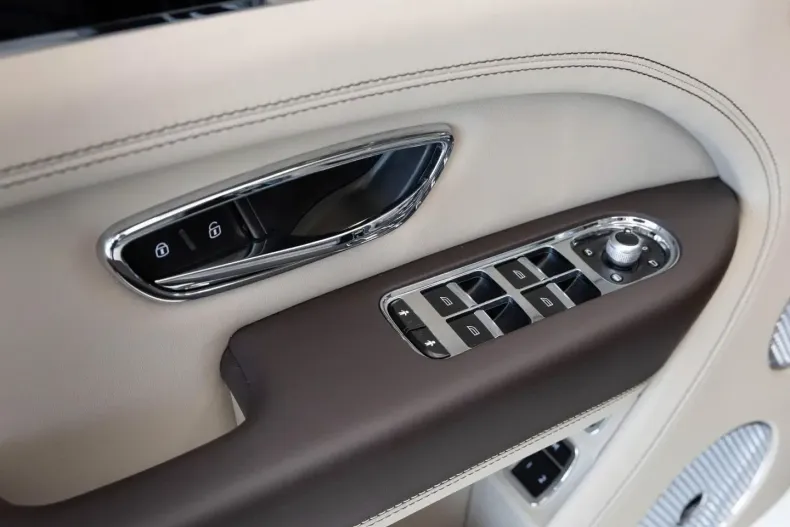 Bentley Bentayga din 2023 cu 23.900 km - oferta BEN166503 - foto 20