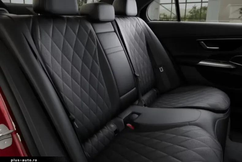 Mercedes-Benz E 300 din 2025 cu 17.500 km - oferta MER166504 - foto 5