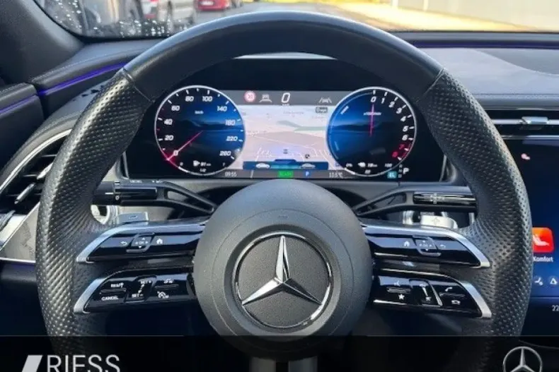 Mercedes-Benz E 300 din 2024 cu 60.061 km - oferta MER166507 - foto 13