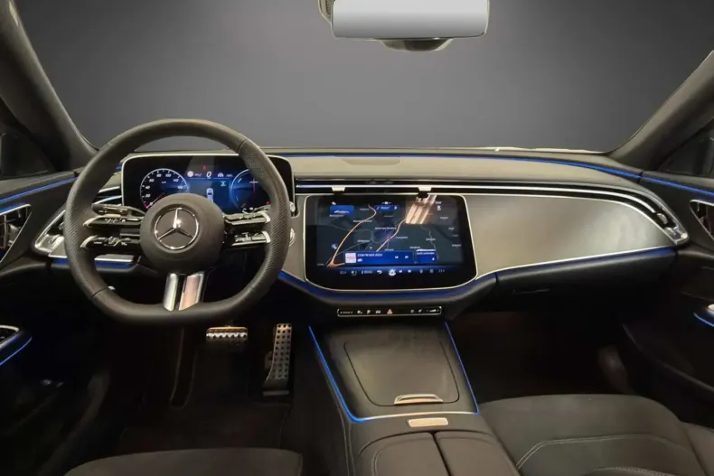 Mercedes-Benz E 300 din 2024 cu 6.868 km - oferta MER166509 - foto 17