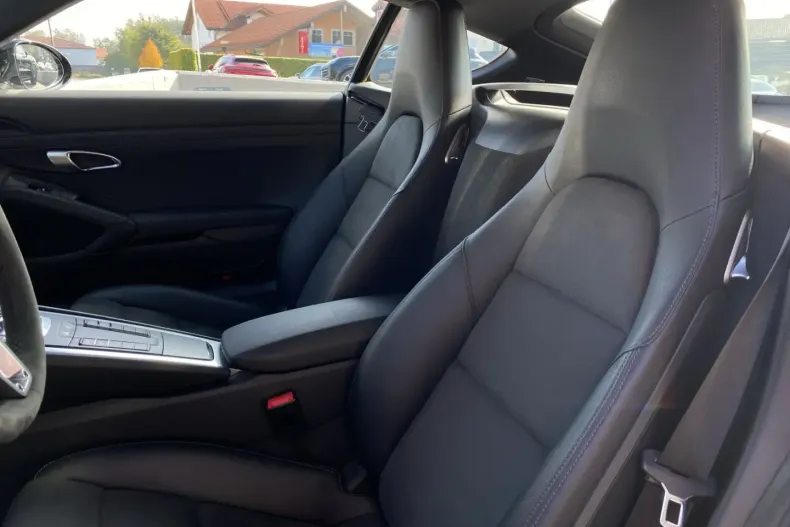 Porsche Cayman din 2024 cu 20.400 km - oferta POR166516 - foto 14