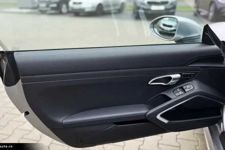 Porsche Cayman din 2024 cu 7.187 km - oferta POR166517 - foto 11