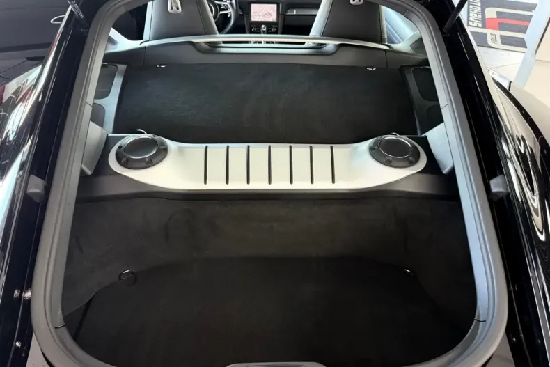 Porsche Cayman din 2023 cu 23.500 km - oferta POR166518 - foto 24