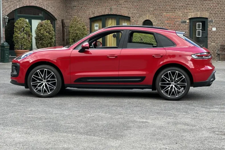 Porsche Macan din 2022 cu 19.600 km - oferta POR166519 - foto 9