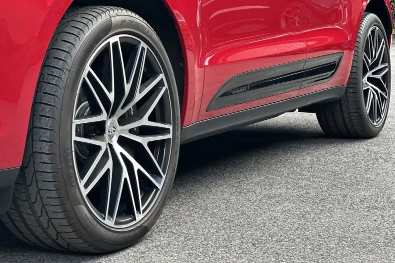 Porsche Macan din 2022 cu 19.600 km - oferta POR166519 - foto 29