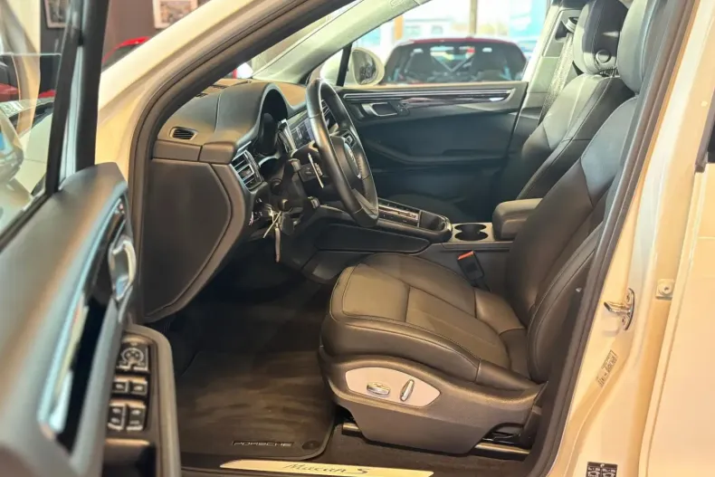 Porsche Macan din 2022 cu 49.980 km - oferta POR166520 - foto 10