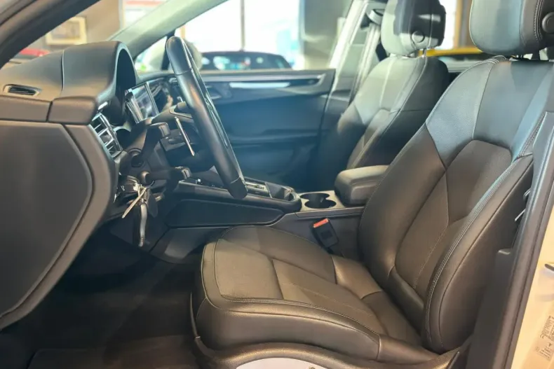 Porsche Macan din 2022 cu 49.980 km - oferta POR166520 - foto 11