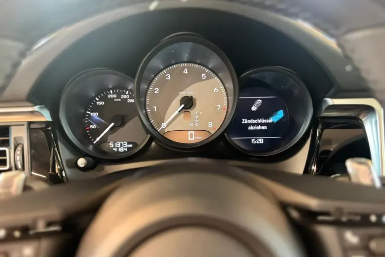 Porsche Macan din 2022 cu 49.980 km - oferta POR166520 - foto 13