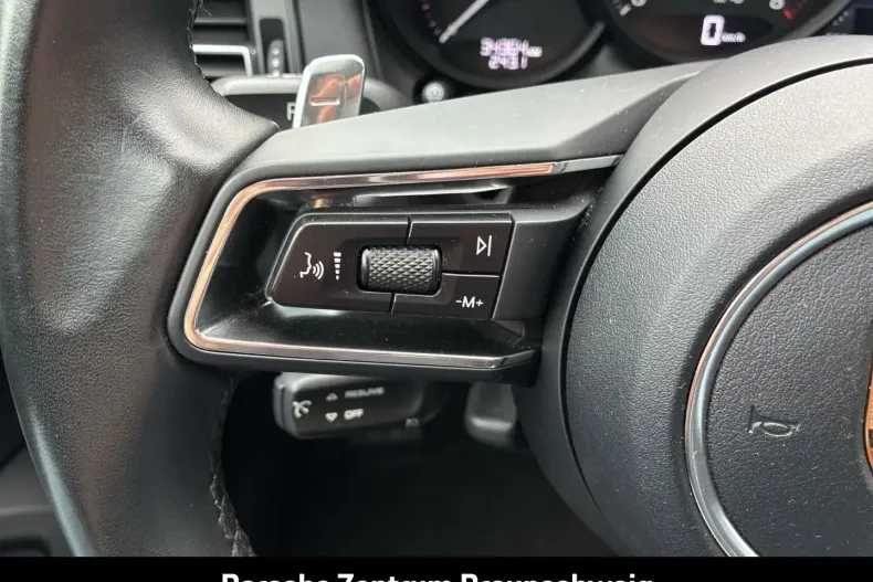 Porsche Macan din 2023 cu 34.999 km - oferta POR166522 - foto 22