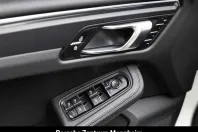 Porsche Macan din 2022 cu 41.830 km - oferta POR166523 - foto 22