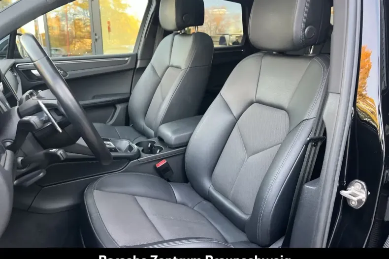 Porsche Macan din 2022 cu 42.999 km - oferta POR166524 - foto 5