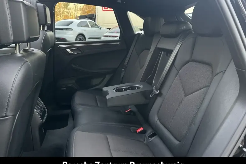 Porsche Macan din 2022 cu 42.999 km - oferta POR166524 - foto 27