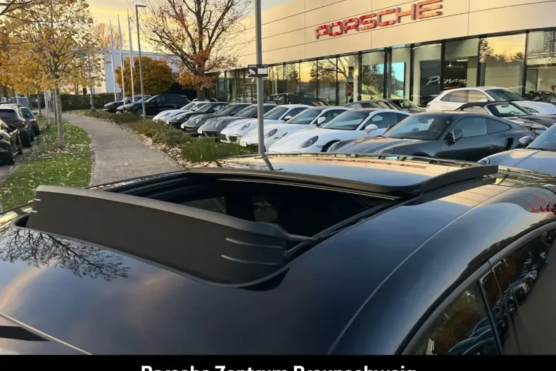 Porsche Macan din 2022 cu 42.999 km - oferta POR166524 - foto 35