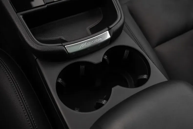 Porsche Macan din 2022 cu 44.100 km - oferta POR166527 - foto 23