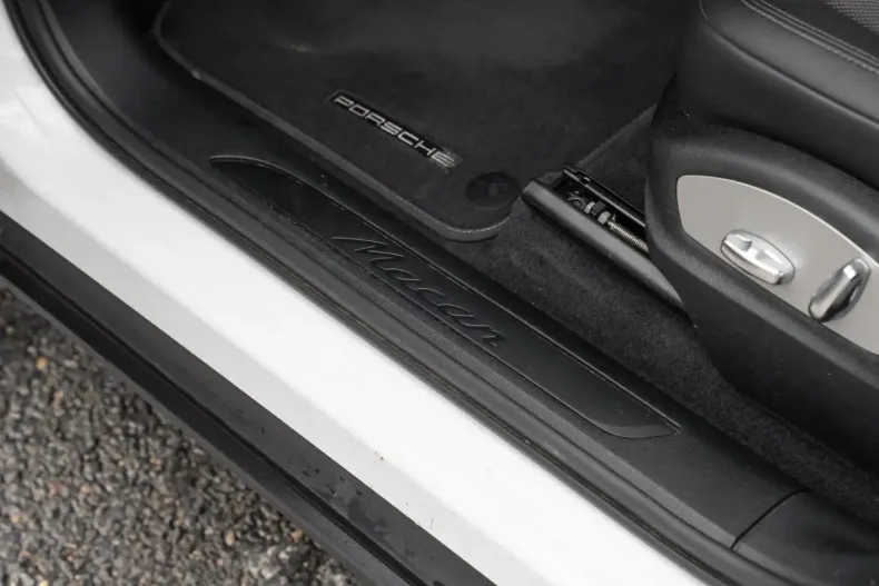 Porsche Macan din 2022 cu 44.100 km - oferta POR166527 - foto 32