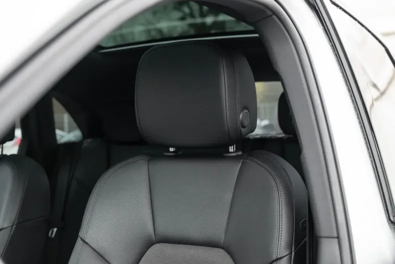 Porsche Macan din 2022 cu 44.100 km - oferta POR166527 - foto 34