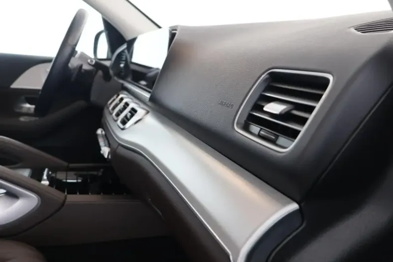 Mercedes-Benz GLE 450 din 2022 cu 82.300 km - oferta MER166543 - foto 16