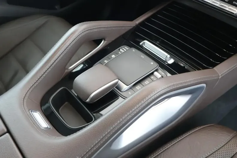 Mercedes-Benz GLE 450 din 2022 cu 82.300 km - oferta MER166543 - foto 17