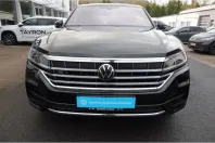 Volkswagen Touareg din 2022 cu 52.736 km - oferta VOL166549 - foto 3
