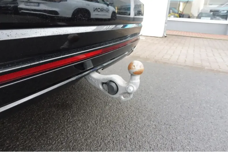 Volkswagen Touareg din 2022 cu 52.736 km - oferta VOL166549 - foto 14