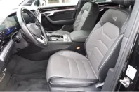 Volkswagen Touareg din 2022 cu 52.736 km - oferta VOL166549 - foto 15