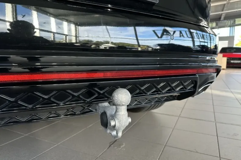 Volkswagen Touareg din 2024 cu 39.000 km - oferta VOL166554 - foto 30