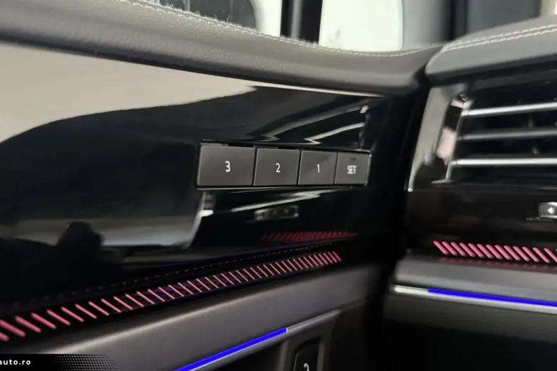 Volkswagen Touareg din 2024 cu 37.300 km - oferta VOL166557 - foto 23