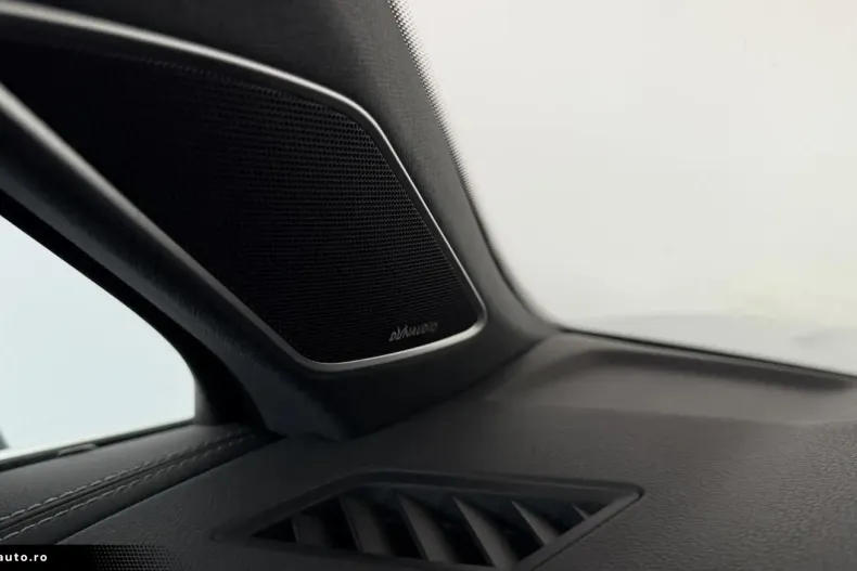 Volkswagen Touareg din 2024 cu 37.300 km - oferta VOL166557 - foto 24