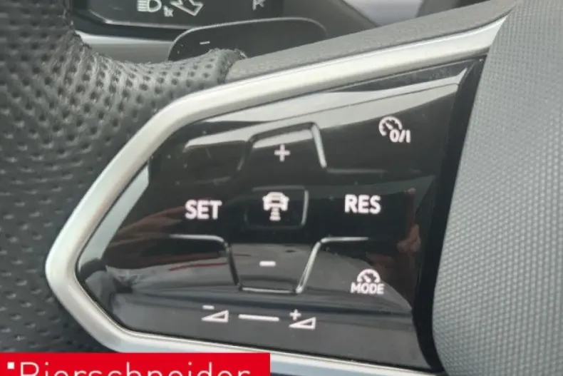 Volkswagen Touareg din 2024 cu 28.449 km - oferta VOL166560 - foto 24