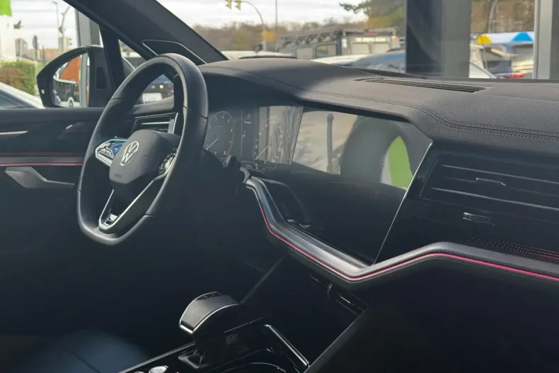 Volkswagen Touareg din 2022 cu 27.500 km - oferta VOL166567 - foto 13