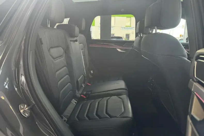 Volkswagen Touareg din 2022 cu 27.500 km - oferta VOL166567 - foto 15