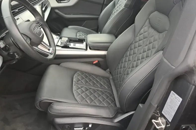 Audi Q8 din 2022 cu 20.467 km - oferta AUD166578 - foto 15