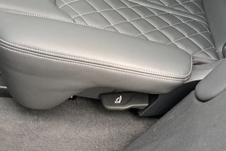 Audi Q8 din 2022 cu 20.467 km - oferta AUD166578 - foto 21