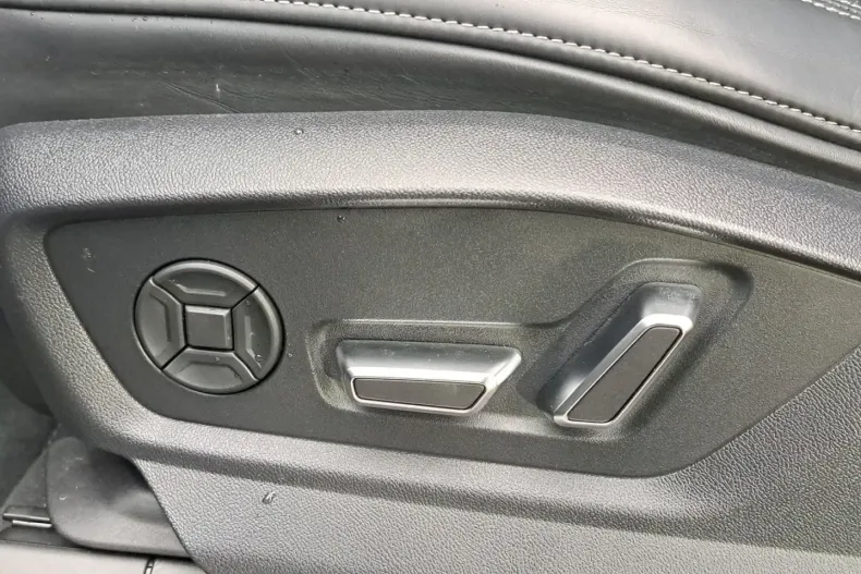 Audi Q8 din 2022 cu 20.467 km - oferta AUD166578 - foto 22