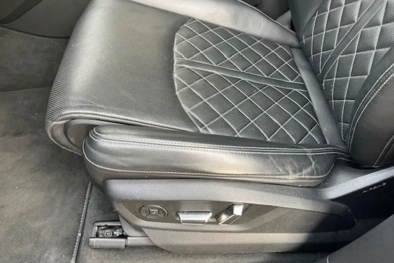 Audi Q8 din 2023 cu 47.200 km - oferta AUD166582 - foto 20