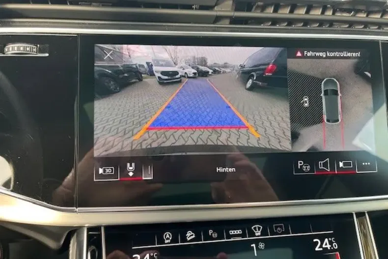 Audi Q8 din 2023 cu 47.200 km - oferta AUD166582 - foto 24