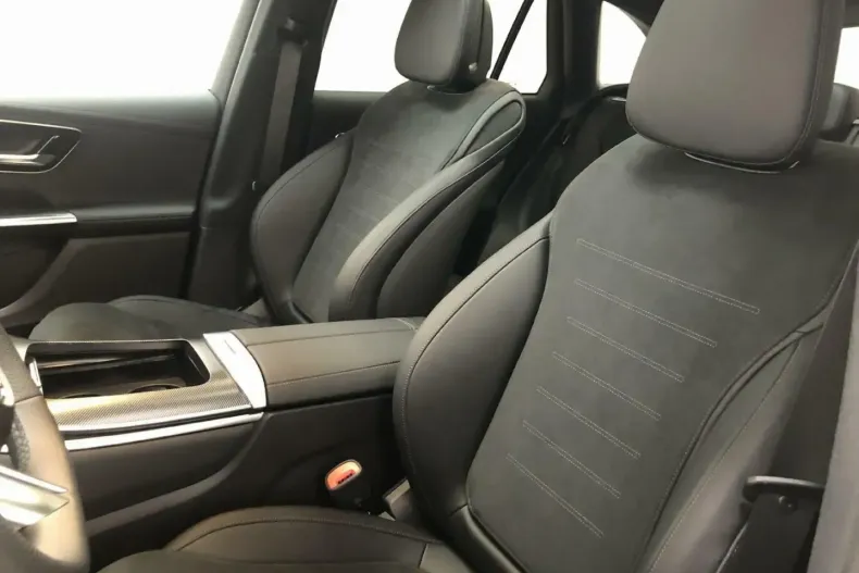 Mercedes-Benz GLC 220 din 2023 cu 46.980 km - oferta MER166589 - foto 10