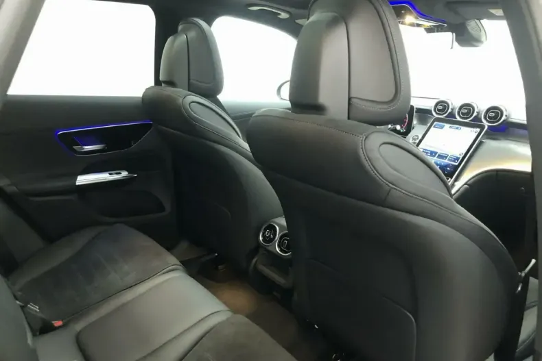 Mercedes-Benz GLC 220 din 2023 cu 46.980 km - oferta MER166589 - foto 15