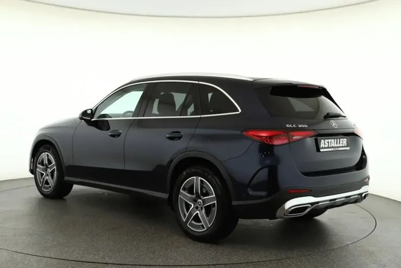 Mercedes-Benz GLC 300 din 2022 cu 21.000 km - oferta MER166590 - foto 2