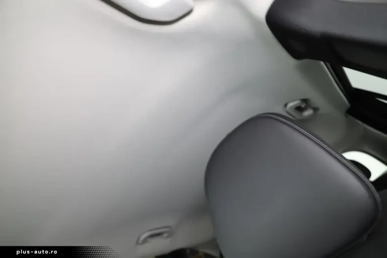 Mercedes-Benz GLC 300 din 2022 cu 21.000 km - oferta MER166590 - foto 15