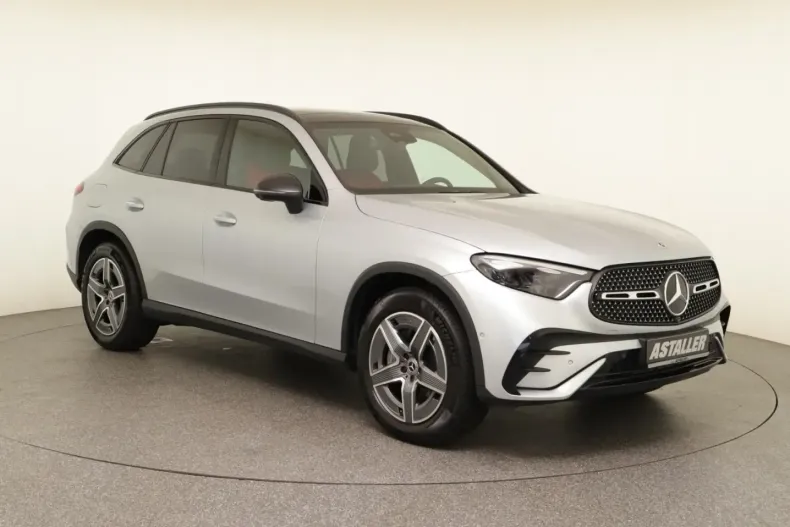 Mercedes-Benz GLC 300 din 2022 cu 34.289 km - oferta MER166591 - foto 4